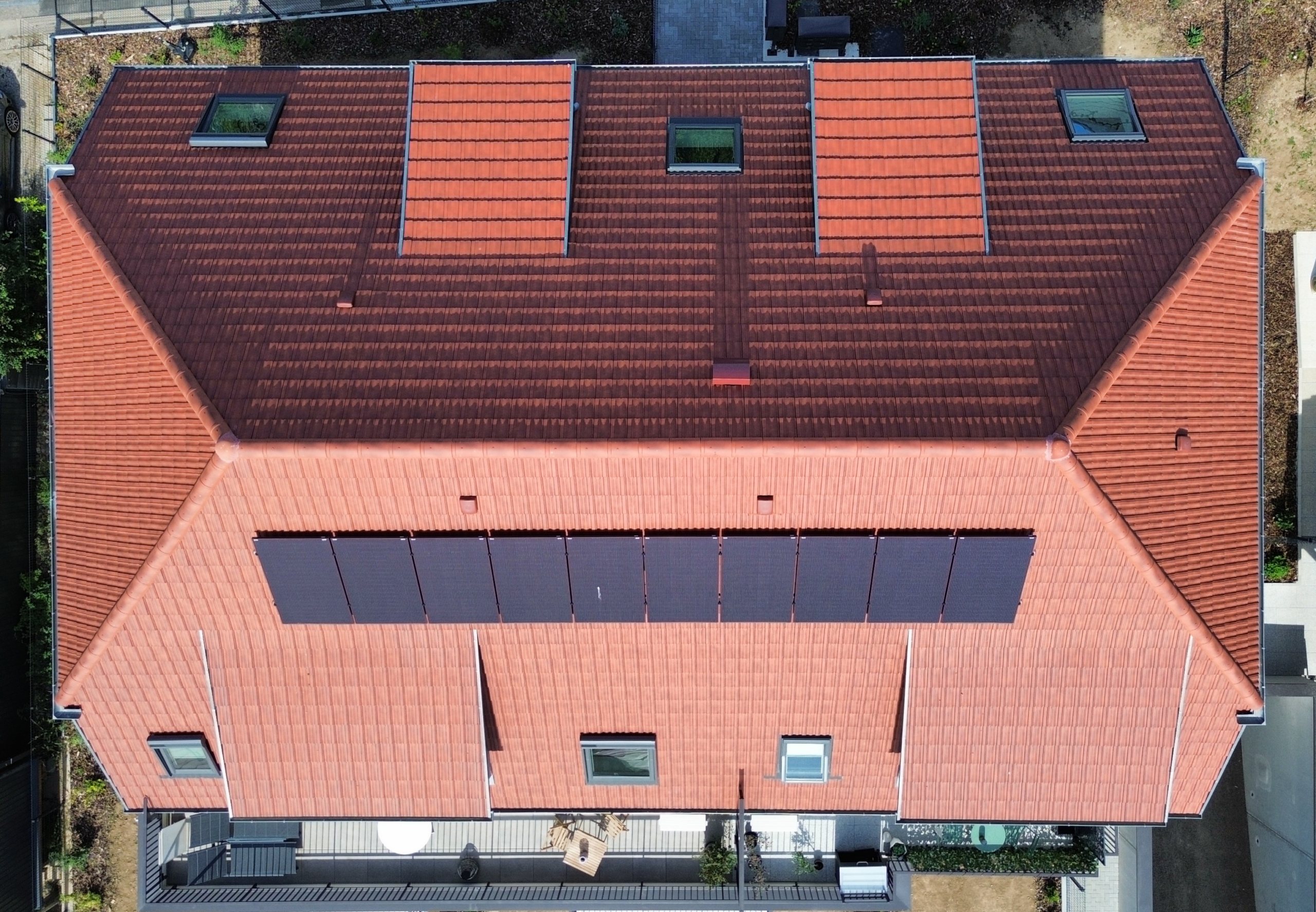 dji_fly_20260911_122014_377_1789122024002_photo_optimized